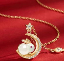 Load image into Gallery viewer, NEW Moon and Stars Necklace
