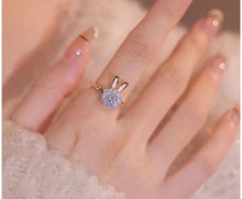 Load image into Gallery viewer, NEW Large Diamonte Cluster Ring
