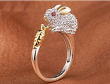 Load image into Gallery viewer, Diamante Bunny Carrot Ring
